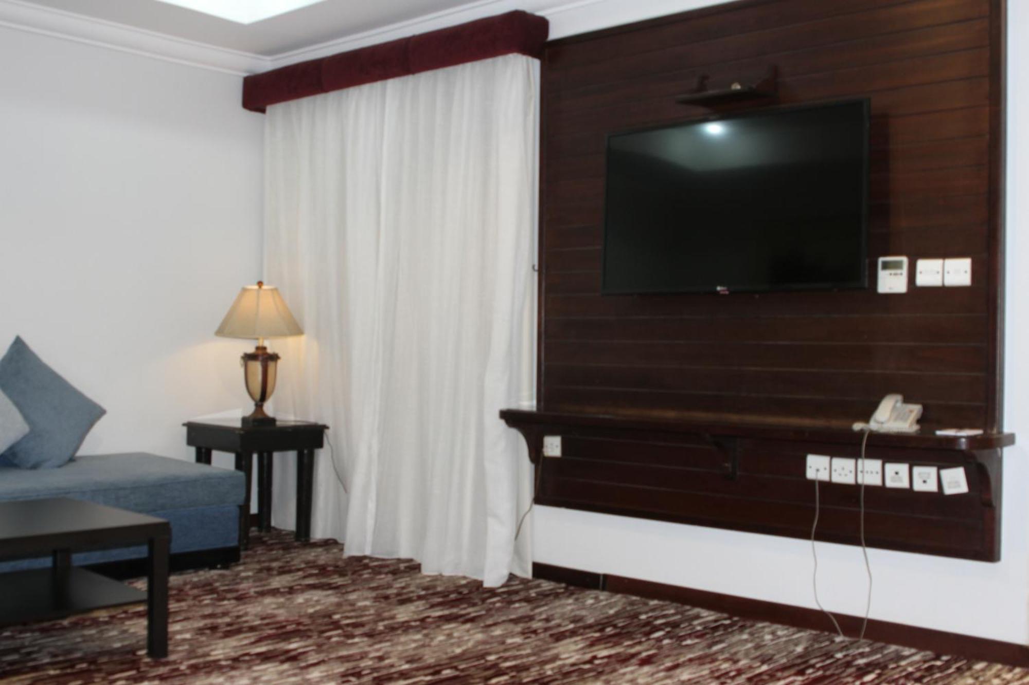 Carawan Al Khaleej Hotel Olaya Riyad Dış mekan fotoğraf
